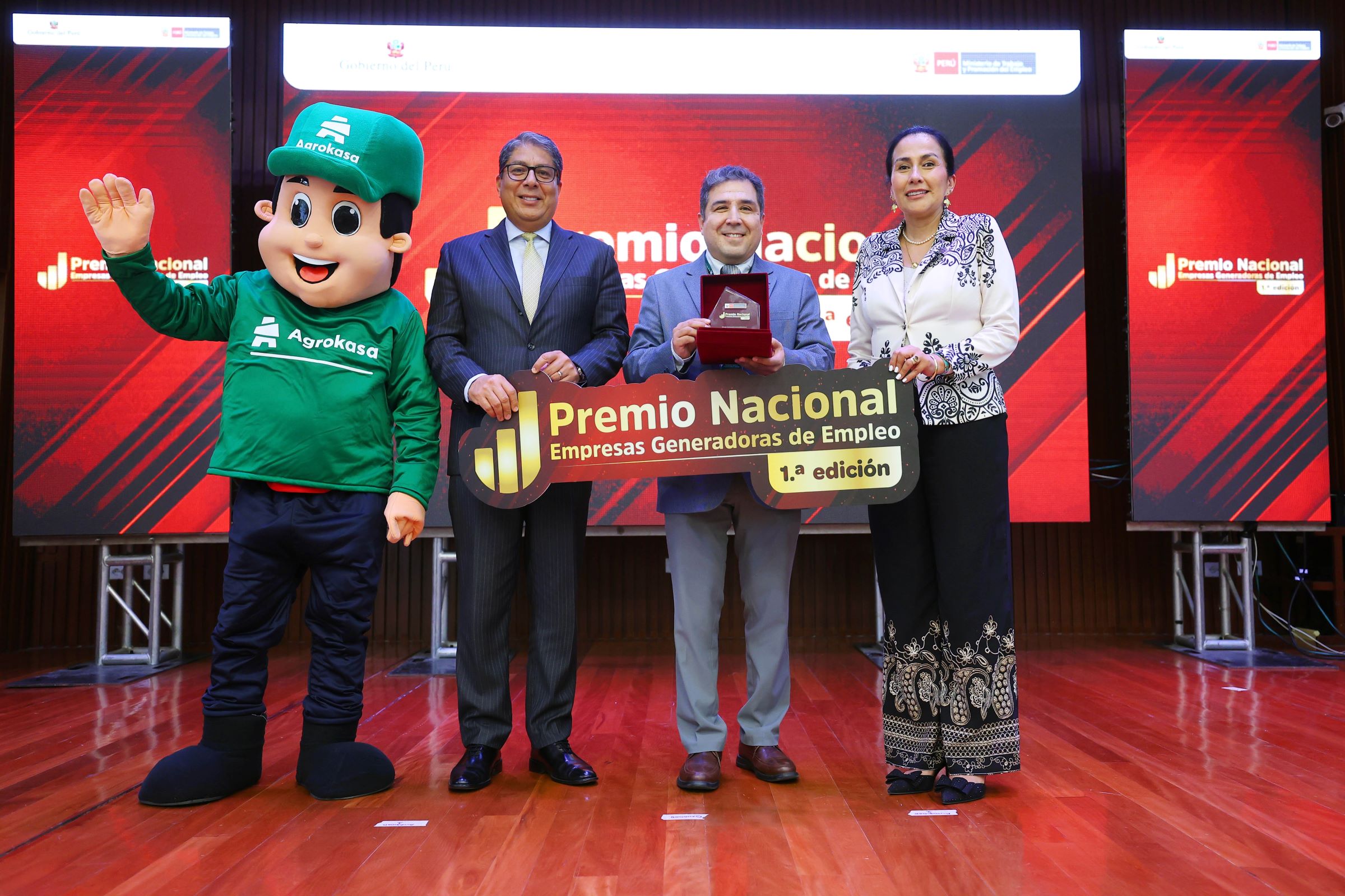 Agrokasa es galardonada por el MTPE tras generar más de 16 mil empleos formales en Ica, Pisco y Barranca