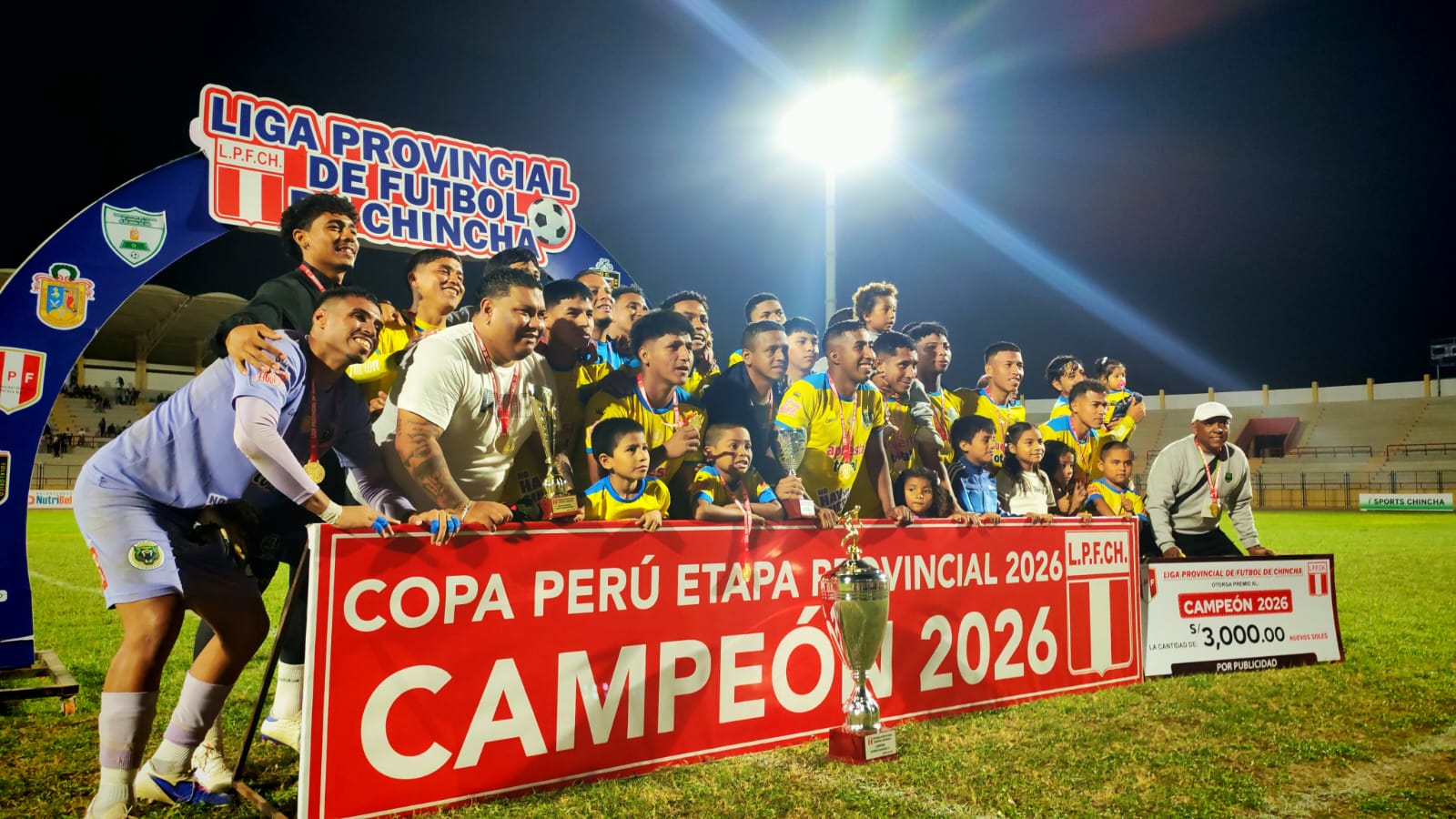 Como campeón y subcampeón de la provincia: Dianderas y Huampullo representarán a Chincha en la etapa departamental de la Copa Perú