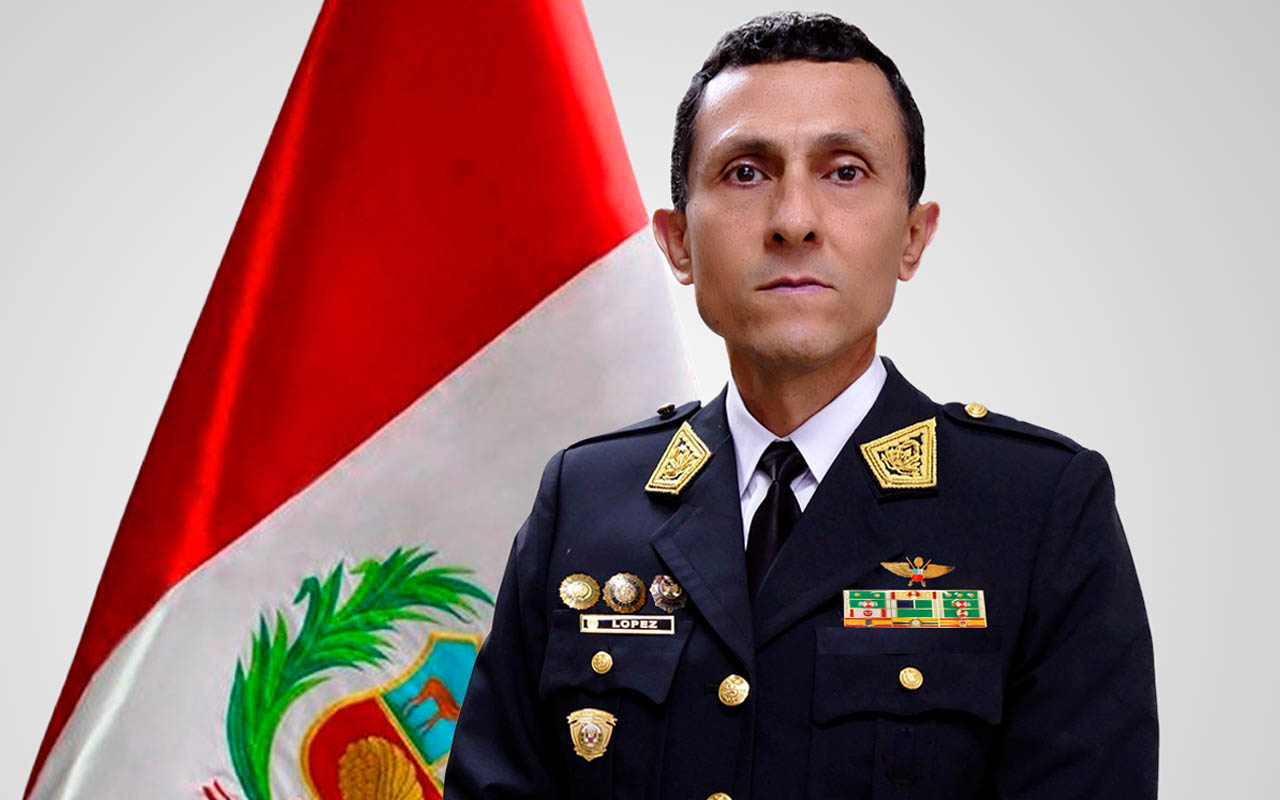Anunció el premier Galarreta:
Fredy López Mendoza será el nuevo comandante general de la PNP